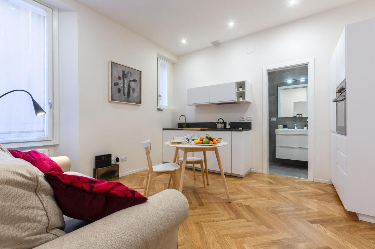Bologna Piazza Del Nettuno Apartment Εξωτερικό φωτογραφία